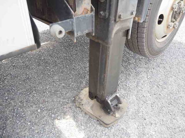 いすゞエルフ高所作業車小型（2t・3t）[写真18]