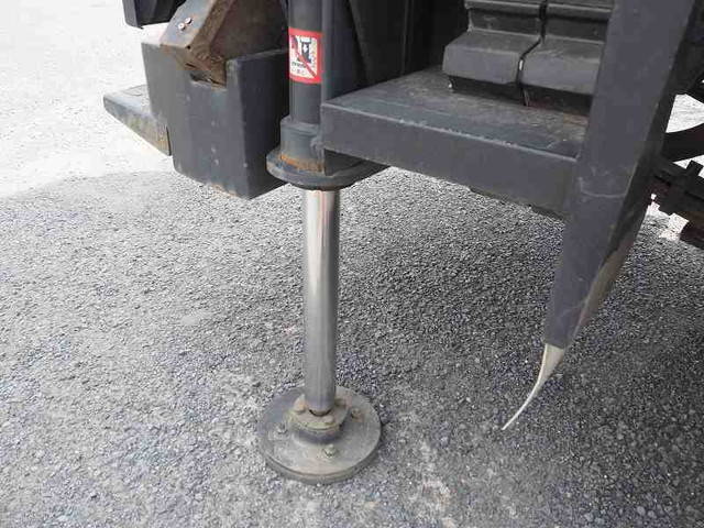 いすゞエルフ高所作業車小型（2t・3t）[写真19]