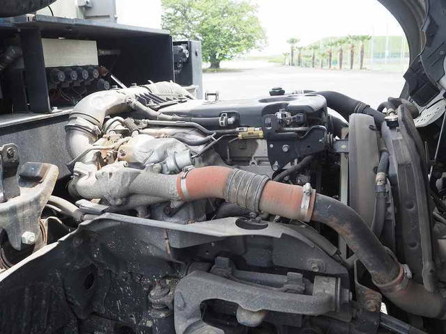 いすゞエルフ高所作業車小型（2t・3t）[写真31]