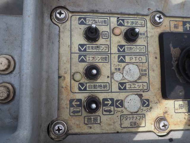 いすゞエルフ高所作業車小型（2t・3t）[写真37]