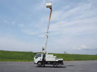 いすゞエルフ高所作業車小型（2t・3t）[写真09]