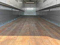 三菱ふそうスーパーグレート冷蔵冷凍ウイング大型（10t）[写真12]