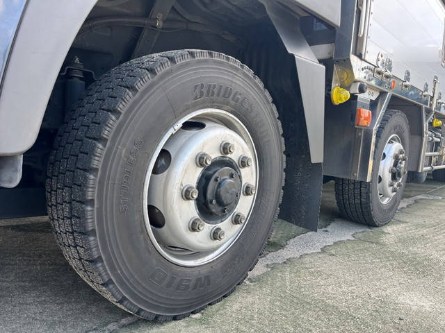 三菱ふそうスーパーグレート冷蔵冷凍ウイング大型（10t）[写真18]