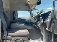 三菱ふそうスーパーグレート冷蔵冷凍ウイング大型（10t）[写真31]