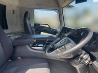 三菱ふそうスーパーグレート冷蔵冷凍ウイング大型（10t）[写真32]