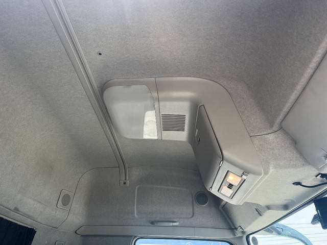 三菱ふそうスーパーグレート冷蔵冷凍ウイング大型（10t）[写真33]