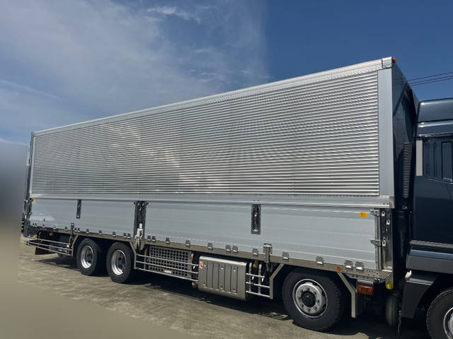 三菱ふそうスーパーグレート冷蔵冷凍ウイング大型（10t）[写真05]