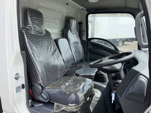 いすゞエルフ冷凍車（冷蔵車）小型（2t・3t）[写真29]