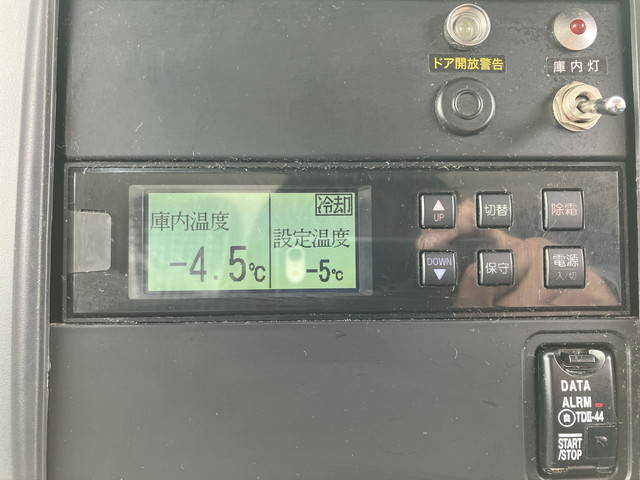 いすゞエルフ冷凍車（冷蔵車）小型（2t・3t）[写真39]