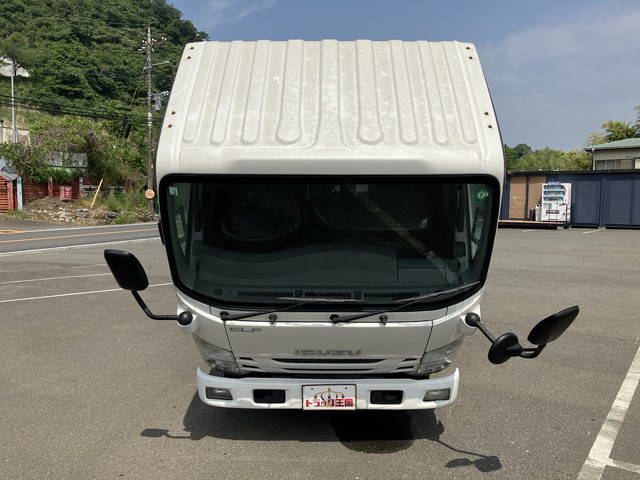 いすゞエルフ冷凍車（冷蔵車）小型（2t・3t）[写真09]