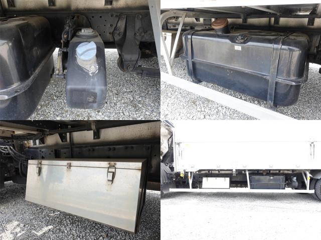 三菱ふそうファイターアルミウイング中型（4t）[写真13]