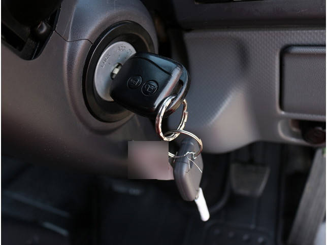 いすゞエルフ深ダンプ（土砂禁ダンプ）小型（2t・3t）[写真34]