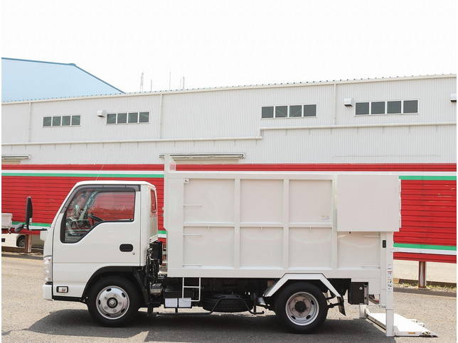 いすゞエルフ深ダンプ（土砂禁ダンプ）小型（2t・3t）[写真07]