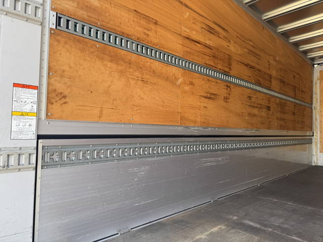 日野レンジャーアルミウイング中型（4t）[写真11]