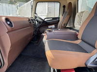 日野レンジャーアルミウイング中型（4t）[写真27]