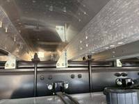 UDトラックスクオンアルミウイング大型（10t）[写真14]