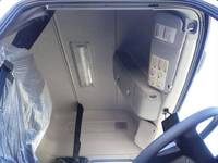 UDトラックスクオンアルミウイング大型（10t）[写真22]