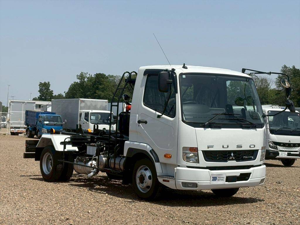 三菱ふそうファイターコンテナ専用車中型（4t）[写真02]