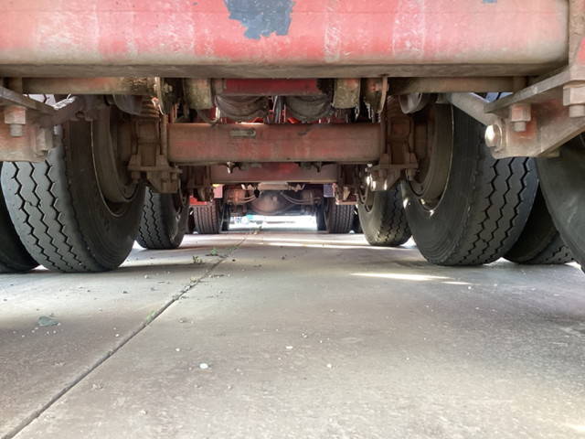 三菱ふそうスーパーグレートトレーラーヘッド（トラクターヘッド）大型（10t）[写真27]