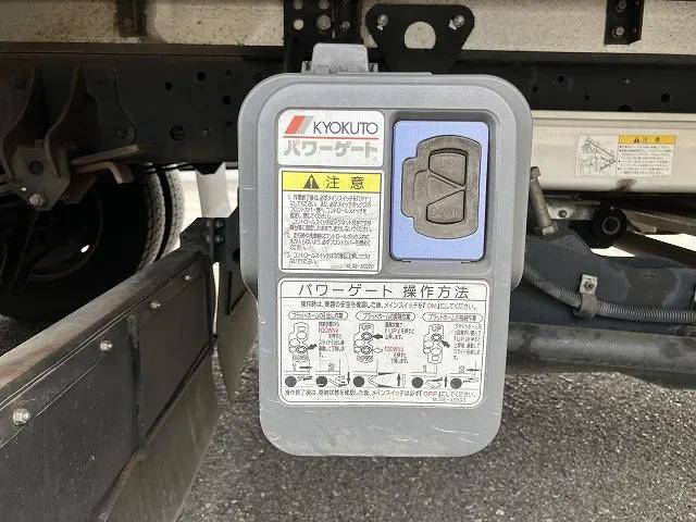 日野レンジャーアルミウイング中型（4t）[写真22]