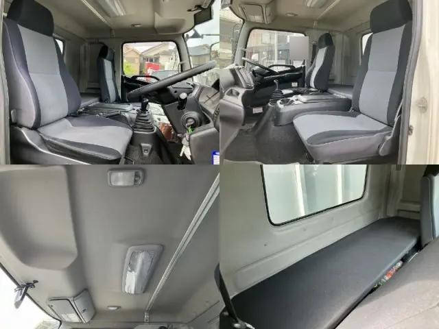 日野レンジャーアルミウイング中型（4t）[写真33]