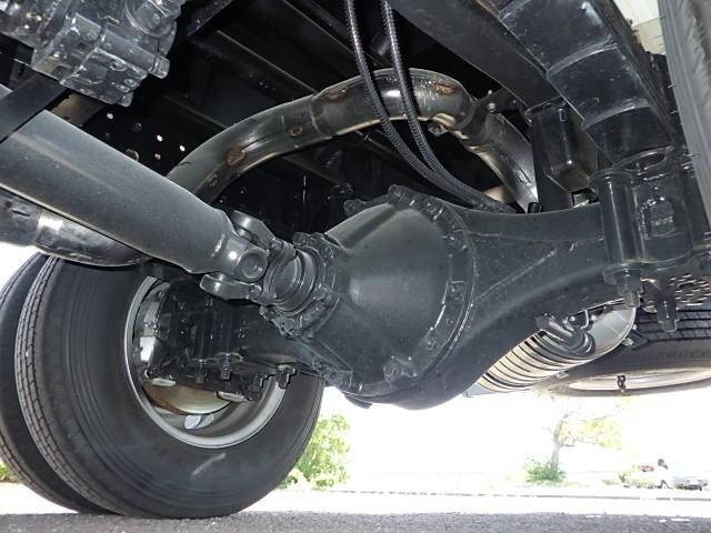 三菱ふそうキャンタータンク車（タンクローリー）小型（2t・3t）[写真21]