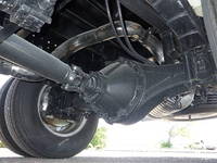 三菱ふそうキャンタータンク車（タンクローリー）小型（2t・3t）[写真22]