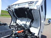 三菱ふそうキャンタータンク車（タンクローリー）小型（2t・3t）[写真32]