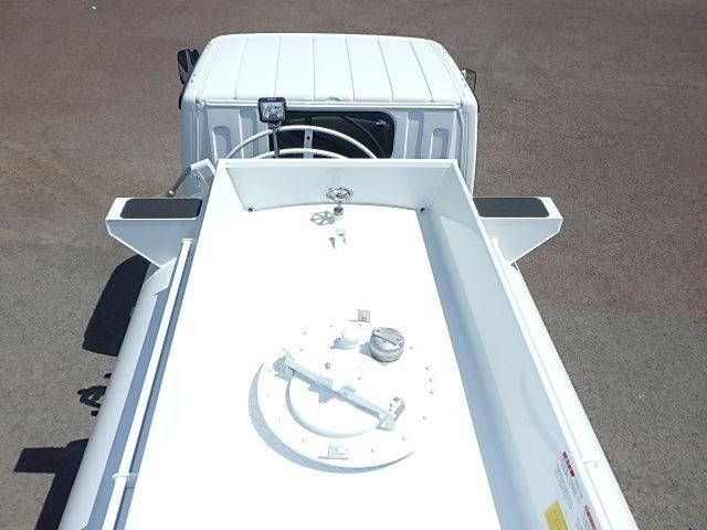 三菱ふそうキャンタータンク車（タンクローリー）小型（2t・3t）[写真07]