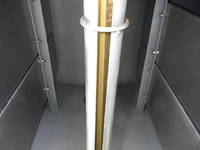 三菱ふそうキャンタータンク車（タンクローリー）小型（2t・3t）[写真10]