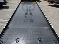 三菱ふそうキャンターセーフティローダー小型（2t・3t）[写真10]