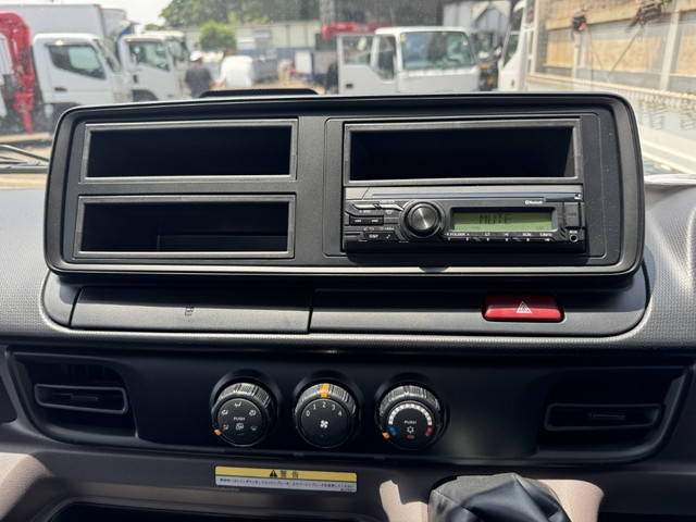 三菱ふそうキャンターセーフティローダー小型（2t・3t）[写真34]