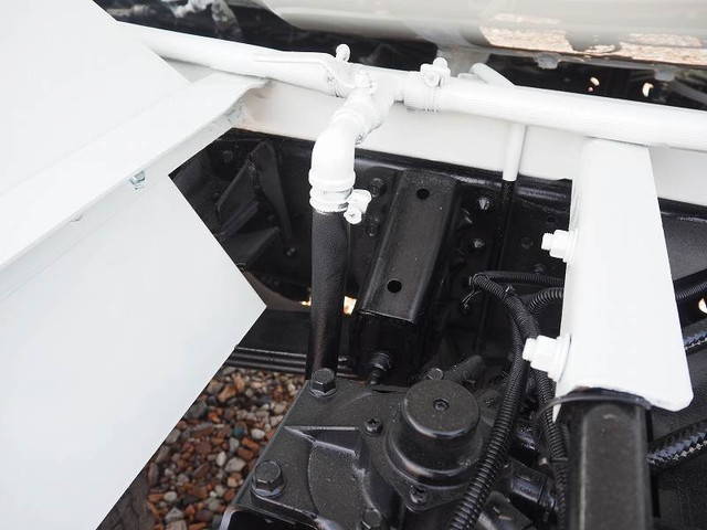 三菱ふそうキャンターミキサー車（コンクリートミキサー）小型（2t・3t）[写真24]