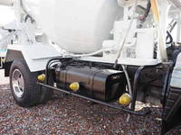 三菱ふそうキャンターミキサー車（コンクリートミキサー）小型（2t・3t）[写真27]