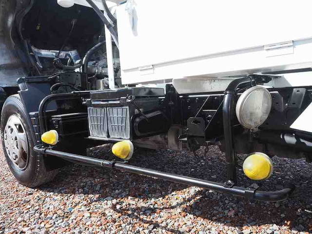 三菱ふそうキャンターミキサー車（コンクリートミキサー）小型（2t・3t）[写真27]