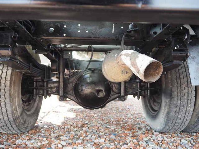 三菱ふそうキャンターミキサー車（コンクリートミキサー）小型（2t・3t）[写真32]