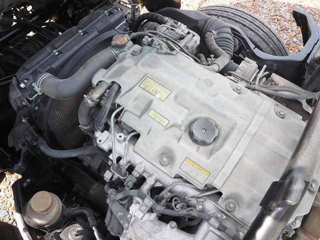 三菱ふそうキャンターミキサー車（コンクリートミキサー）小型（2t・3t）[写真33]