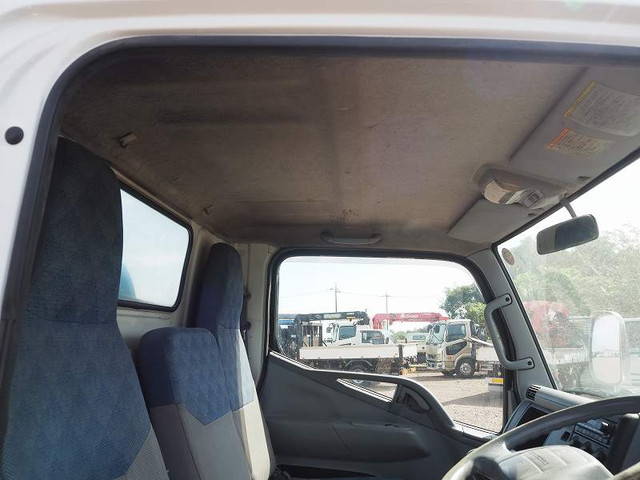 三菱ふそうキャンターミキサー車（コンクリートミキサー）小型（2t・3t）[写真34]