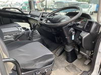 日野レンジャーセーフティクレーン4段増トン（6t・8t）[写真34]