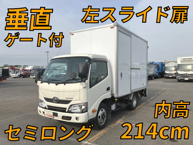 トヨタダイナパネルバン小型（2t・3t）[写真01]