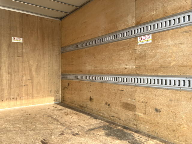 トヨタダイナパネルバン小型（2t・3t）[写真12]