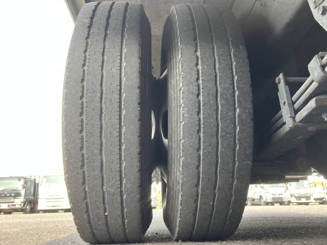 トヨタダイナパネルバン小型（2t・3t）[写真23]