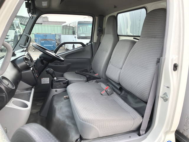 トヨタダイナパネルバン小型（2t・3t）[写真31]