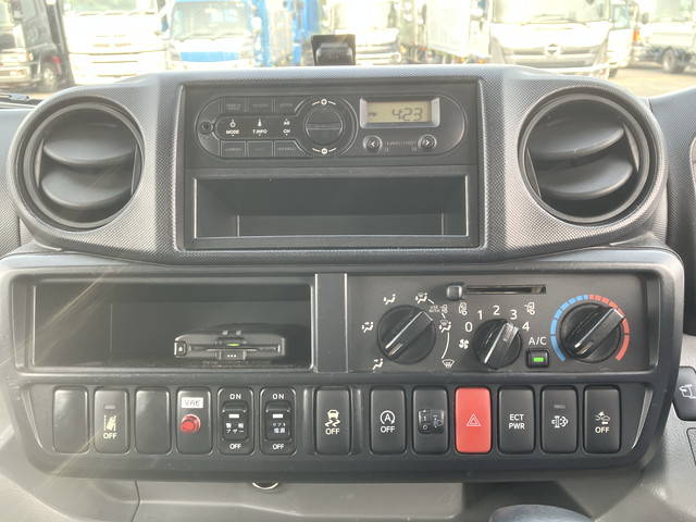 トヨタダイナパネルバン小型（2t・3t）[写真36]