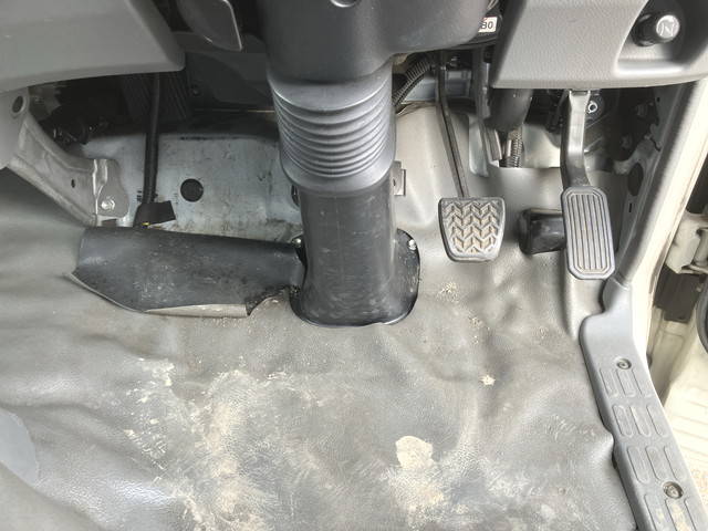 トヨタダイナパネルバン小型（2t・3t）[写真38]