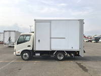 トヨタダイナパネルバン小型（2t・3t）[写真05]