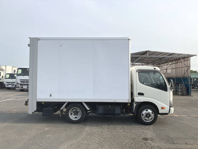トヨタダイナパネルバン小型（2t・3t）[写真06]
