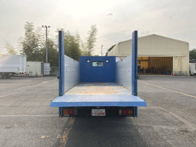 三菱ふそうキャンターアルミブロック小型（2t・3t）[写真14]