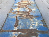 三菱ふそうキャンターアルミブロック小型（2t・3t）[写真19]