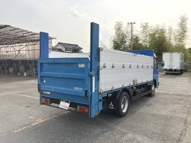 三菱ふそうキャンターアルミブロック小型（2t・3t）[写真02]